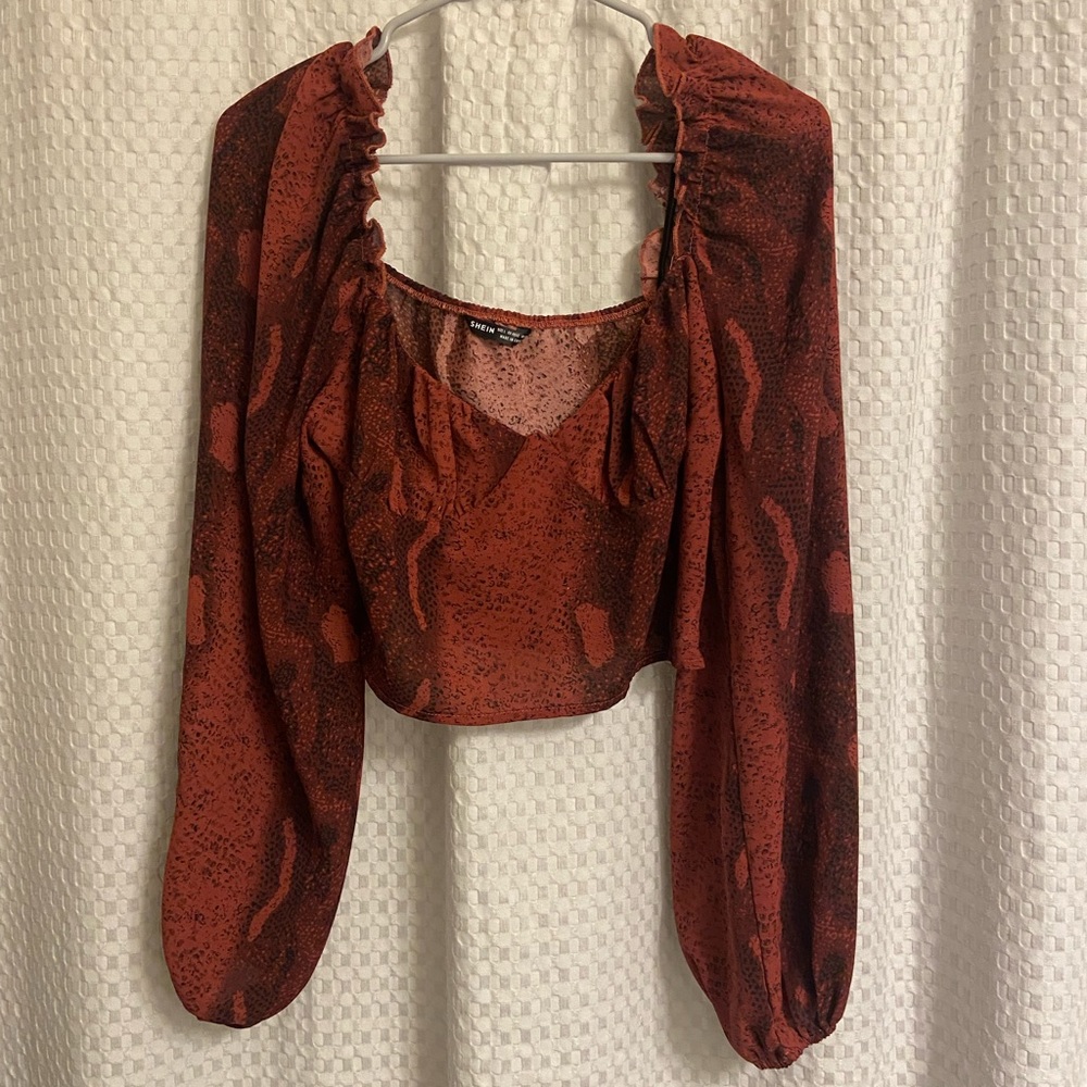 Crop top